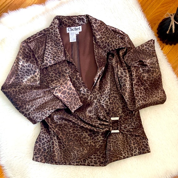 CACHET Formal Evening Faux Wrap Satin Ruffle Blouse Leopard Print Brooch Size 10 - Picture 1 of 8